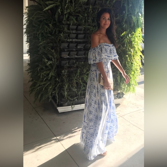 ROBE MAXI DELILAH Amanda Uprichard - Picture 4 of 5